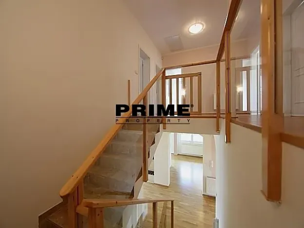 Pronájem rodinného domu, Průhonice, Pod Valem II., 400 m2