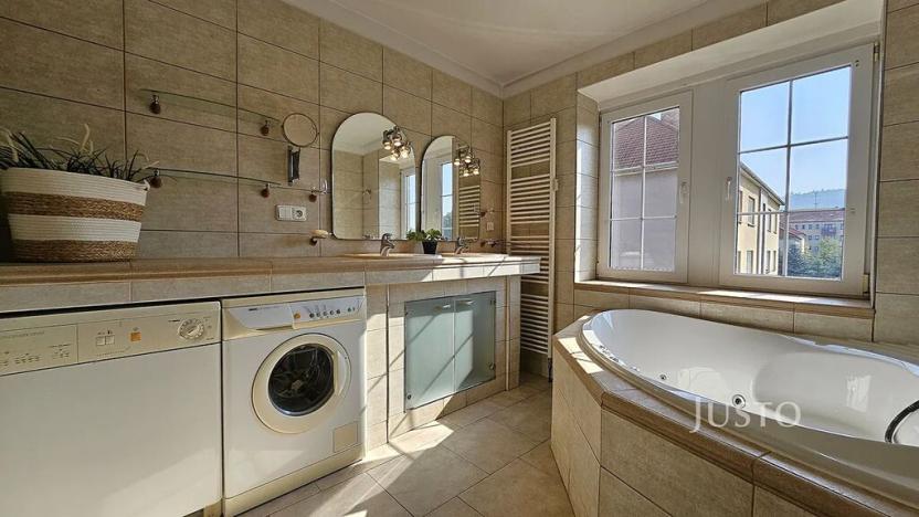 Pronájem bytu 1+1, Písek, Smetanovo nám., 55 m2