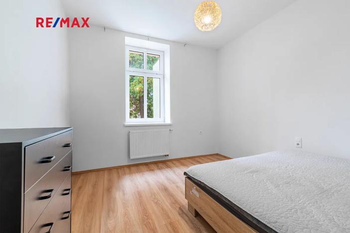 Prodej bytu 1+1, Plzeň, Koterovská, 40 m2