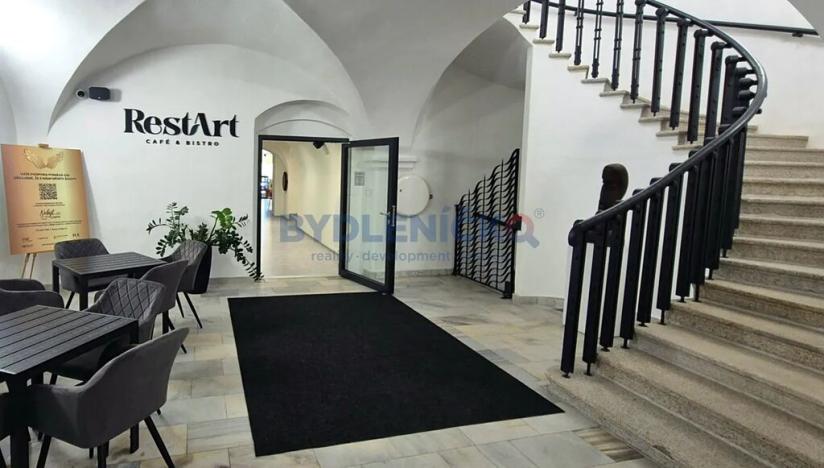 Pronájem kanceláře, České Budějovice, nám. Přemysla Otakara II., 31 m2