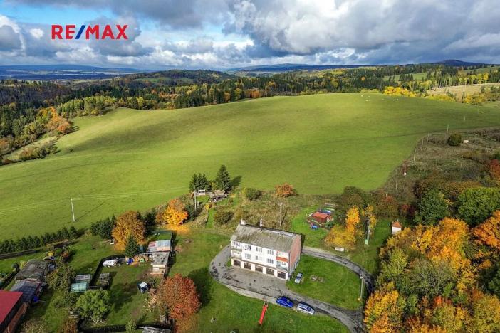 Prodej bytu 1+1, Chodová Planá, 35 m2