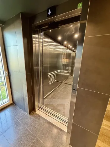 Prodej bytu 1+kk, Praha - Libeň, Novovysočanská, 25 m2