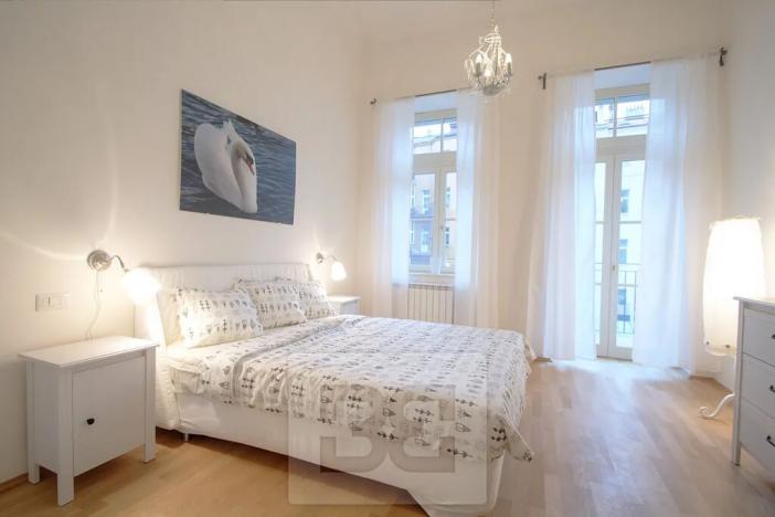 Pronájem bytu 3+1, Praha - Vinohrady, Mánesova, 111 m2