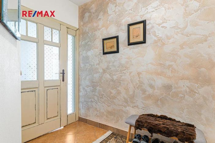 Prodej komerční nemovitosti, Pavlov, 245 m2