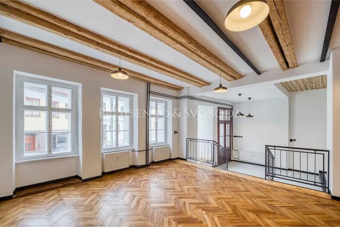 Pronájem obchodního prostoru, Třebíč, Hasskova, 127 m2