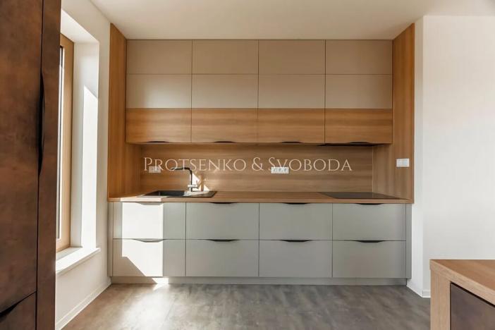 Pronájem kanceláře, Velká Bíteš, 937 m2