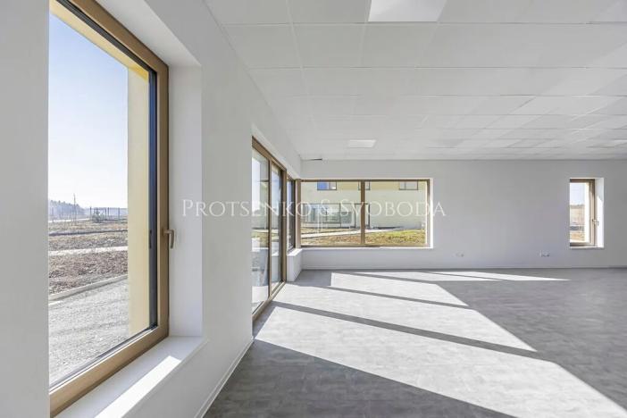 Pronájem kanceláře, Velká Bíteš, 937 m2