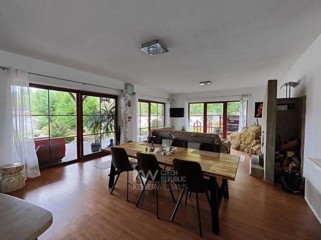 Pronájem rodinného domu, Opolany, 155 m2