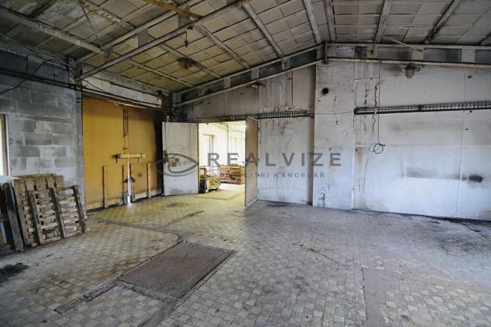 Pronájem skladu, Heřmaň, 400 m2