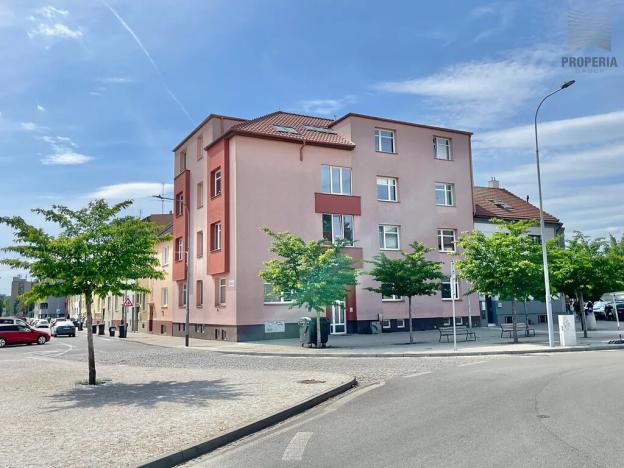 Prodej bytu 2+1, Brno, Charbulova, 65 m2
