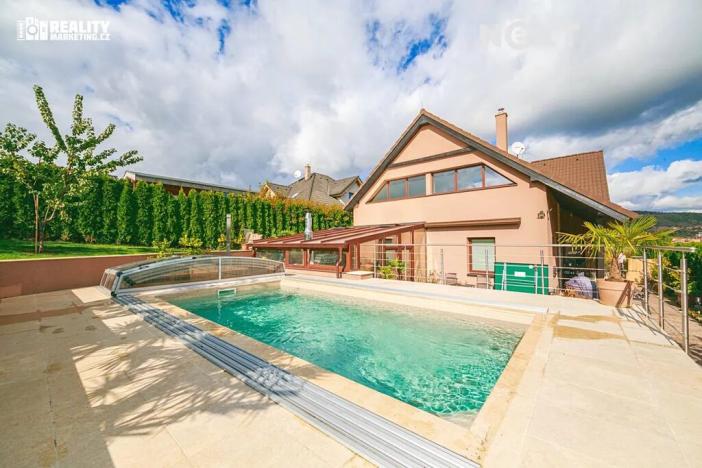 Prodej rodinného domu, Kovalovice, 308 m2