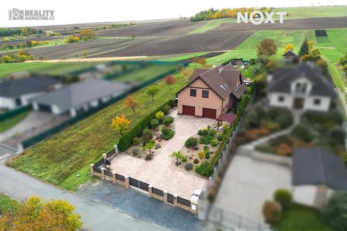 Prodej rodinného domu, Kovalovice, 308 m2