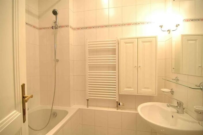 Pronájem bytu 3+1, Praha - Nové Město, Dřevná, 102 m2