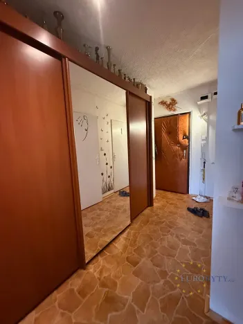 Prodej bytu 2+kk, Praha - Horní Měcholupy, Veronské nám., 45 m2