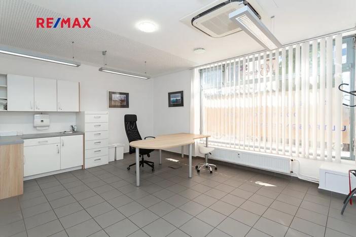 Pronájem ordinace, Praha - Nusle, Hradeckých, 62 m2