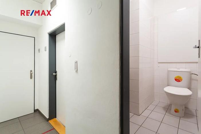 Pronájem ordinace, Praha - Nusle, Hradeckých, 62 m2