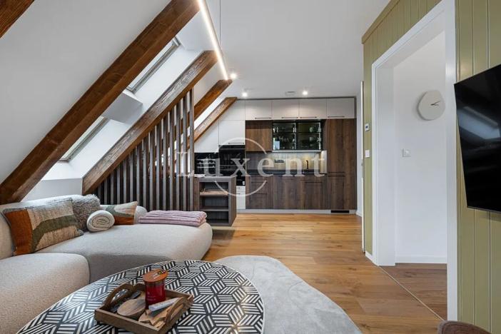 Prodej bytu 2+kk, Harrachov, 61 m2