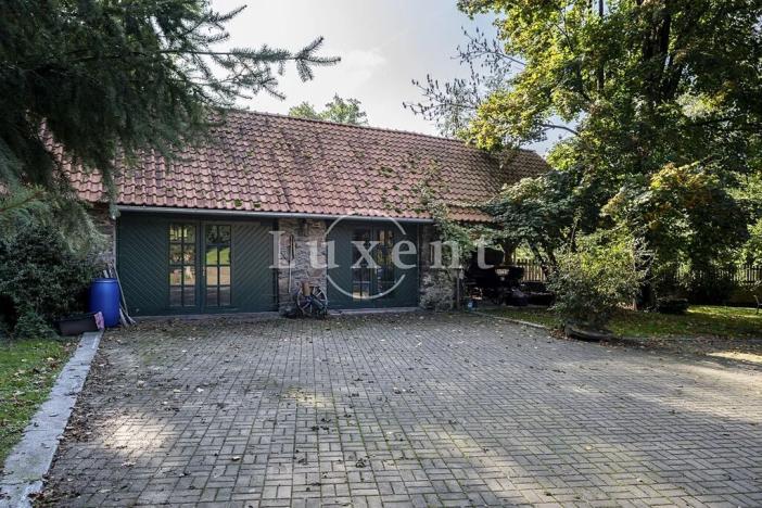 Prodej komerční nemovitosti, Stříbrná Skalice, 1700 m2