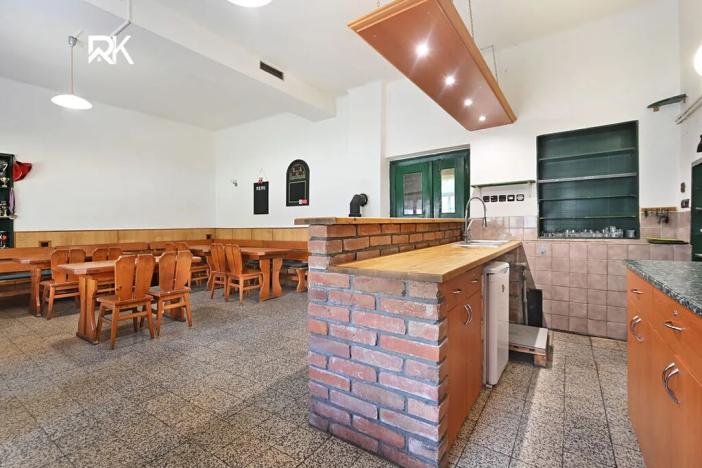 Prodej restaurace, Nová Ves I, Legerovo nám., 470 m2