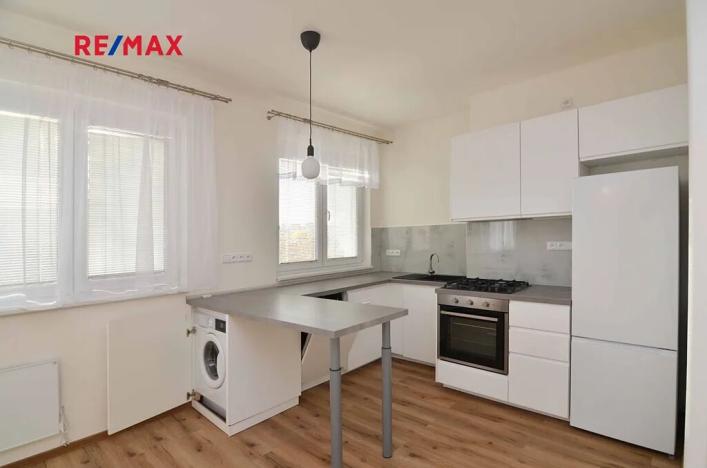Pronájem bytu 2+kk, Praha - Krč, Krchlebská, 40 m2