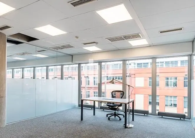 Pronájem kanceláře, Praha - Karlín, Thámova, 297 m2