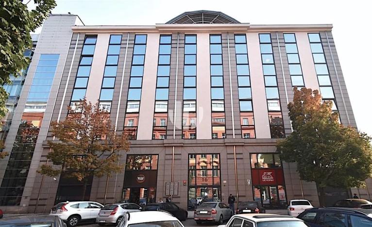 Pronájem kanceláře, Praha - Karlín, Thámova, 130 m2