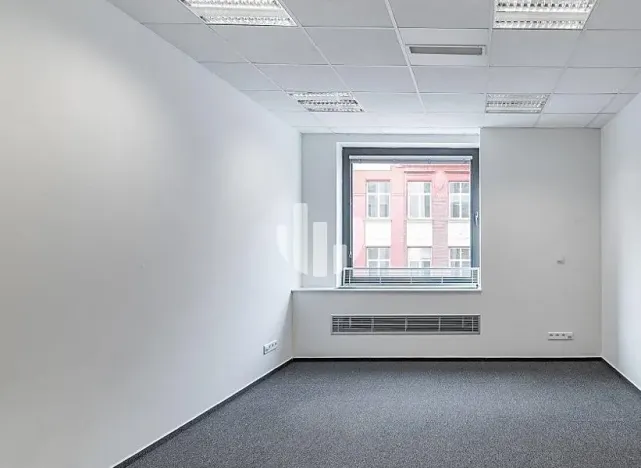 Pronájem kanceláře, Praha - Karlín, Thámova, 150 m2