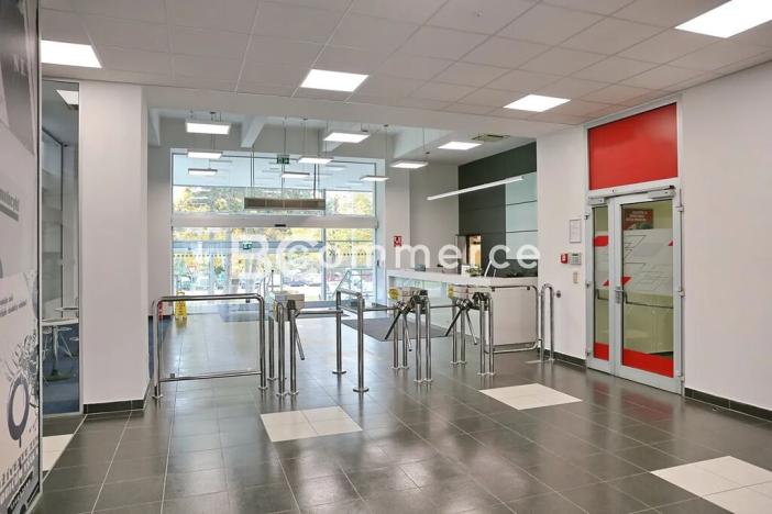 Pronájem kanceláře, Brno, Purkyňova, 700 m2