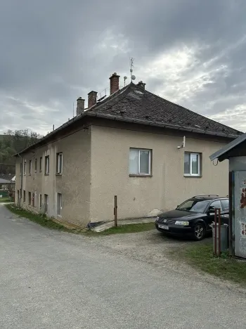 Prodej bytu 2+1, Hrabišín, 56 m2