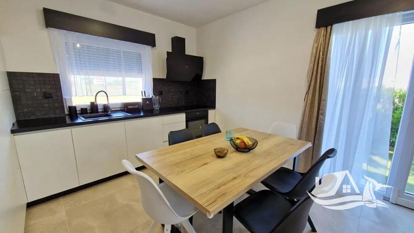 Prodej vily, Privlaka, Chorvatsko, 260 m2