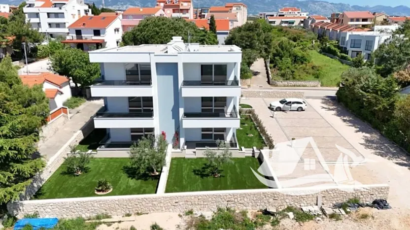 Prodej bytu 3+kk, Novalja, Chorvatsko, 72 m2