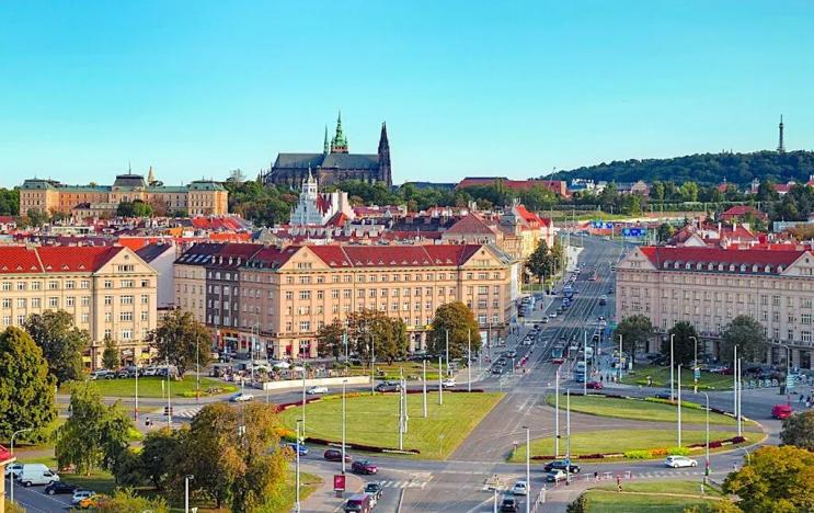 Pronájem kanceláře, Praha, 120 m2