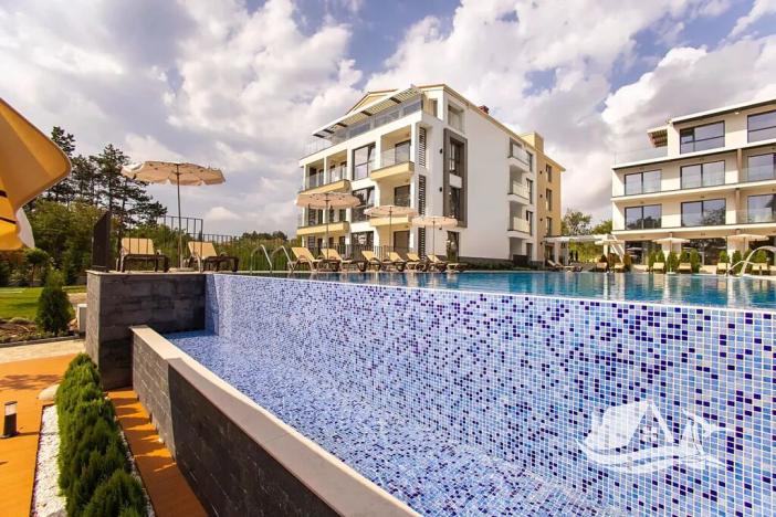 Prodej bytu 2+kk, Bjala, Bulharsko, 81 m2