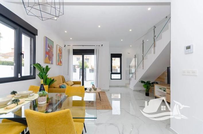 Prodej vily, Torrevieja, Španělsko, 95 m2