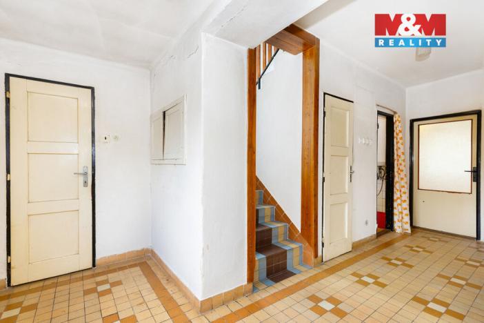 Prodej rodinného domu, Choltice - Ledec, 180 m2