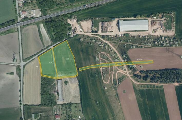 Prodej pole, Uhy, 84518 m2