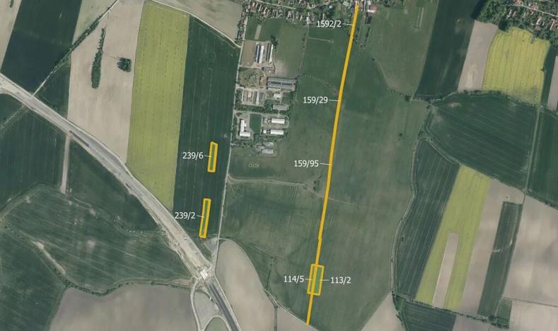 Prodej pole, Dolní Roveň, 14221 m2