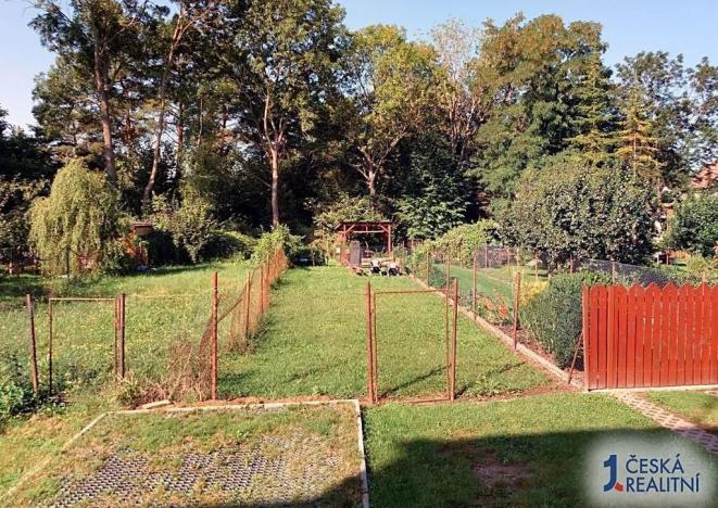 Prodej zahrady, Hřebeč, 215 m2