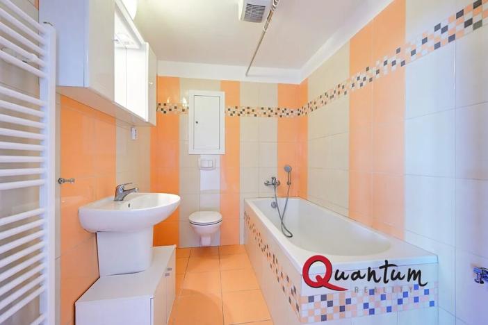 Pronájem bytu 1+kk, Praha - Žižkov, Květinková, 37 m2