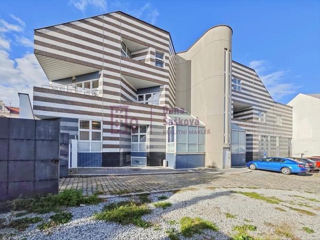 Pronájem bytu 1+kk, Jindřichův Hradec, Nádražní, 43 m2