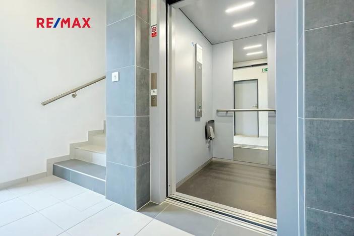 Pronájem bytu 2+kk, Plzeň, Vysoká, 51 m2