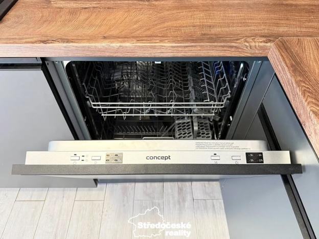 Pronájem bytu 1+kk, Uhlířské Janovice, Hrnčířská, 35 m2