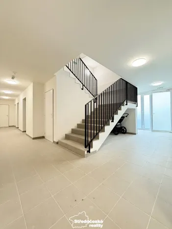 Pronájem bytu 1+kk, Uhlířské Janovice, Hrnčířská, 35 m2