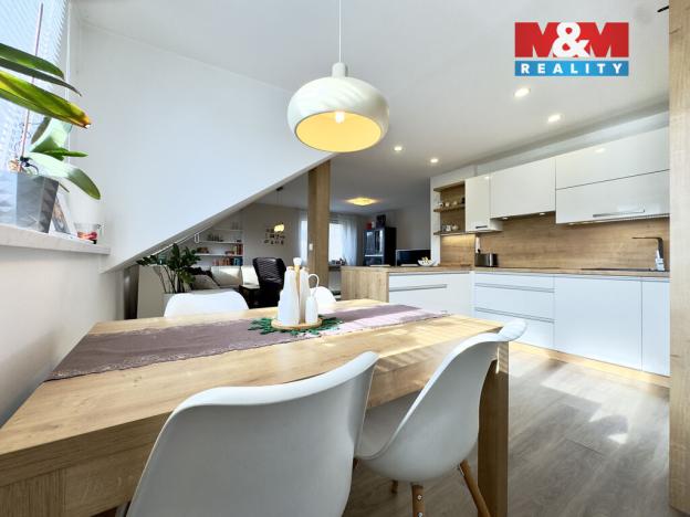 Prodej rodinného domu, Hať, Lipová, 250 m2