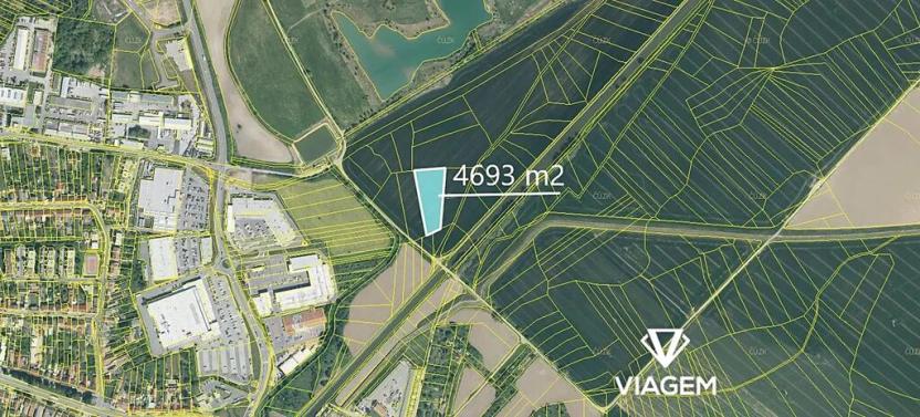 Prodej podílu pole, Staré Město, 1173 m2