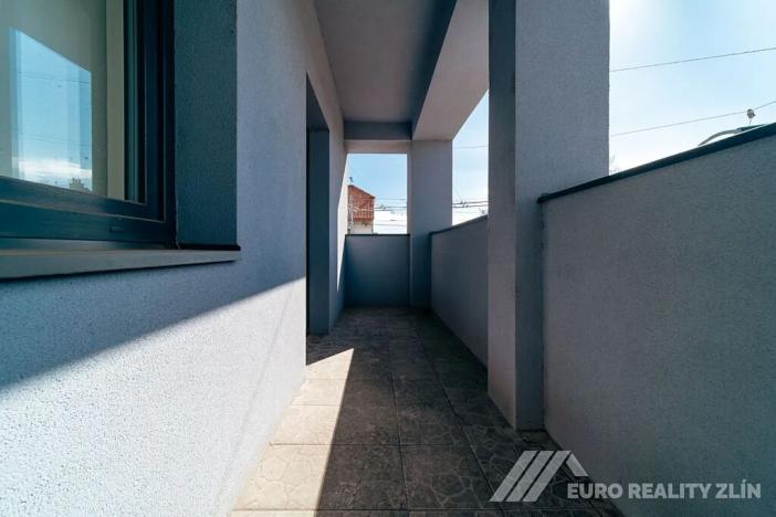 Pronájem kanceláře, Otrokovice, Dr. E. Beneše, 131 m2