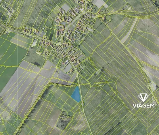 Prodej podílu pole, Horušice, 2040 m2