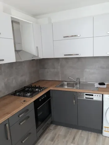 Pronájem bytu 2+1, Hodonín, Šumná, 45 m2
