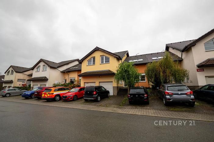 Pronájem atypického bytu, Starý Plzenec, Máchova, 60 m2