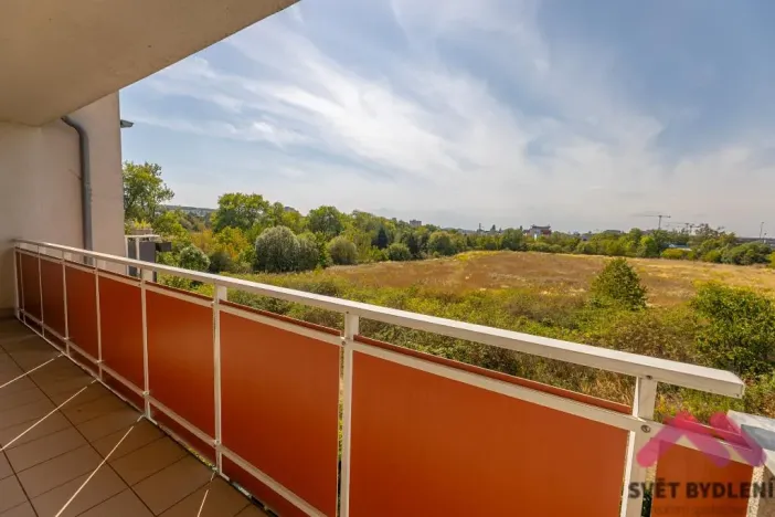 Pronájem bytu 3+kk, Praha - Dolní Měcholupy, V osikách, 74 m2